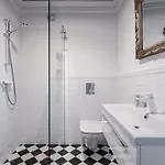 Przystanek Przy Klifie 4*